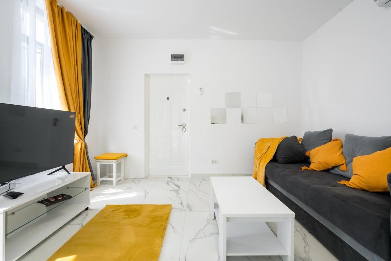 Monza Apartment-Ultracentral Букурещ Екстериор снимка